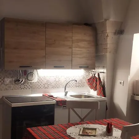 Casa Nonna Renzina לוקורוטונדו