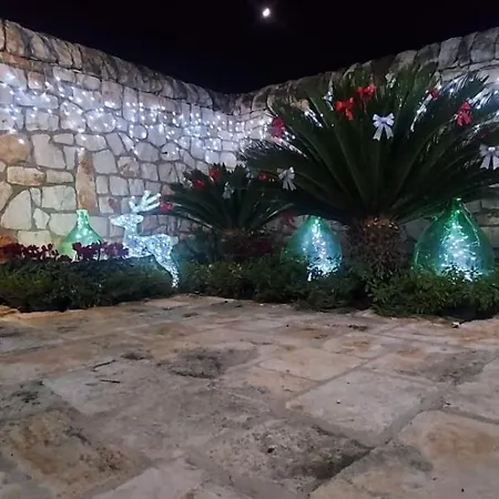 Casa Nonna Renzina בית נופש לוקורוטונדו